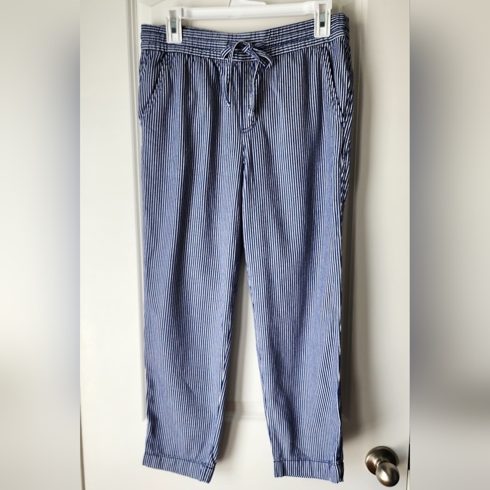 Gap Easy Pant Comfy Blue and White Striped Pants Size Small